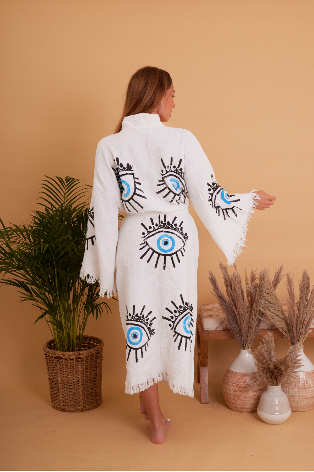 ABBEY robe